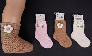 Вязанные носочки с аксессуаром для девочки  KATAMINO